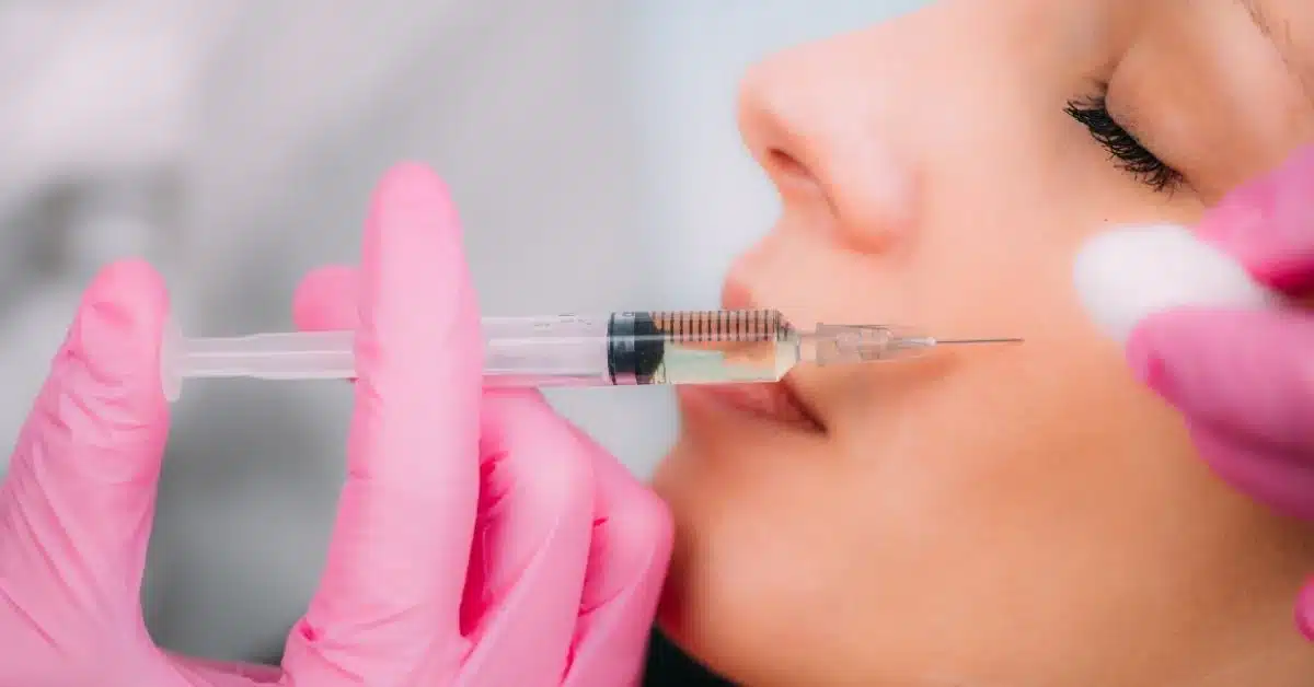 woman-receiving-dermal-filler-injection